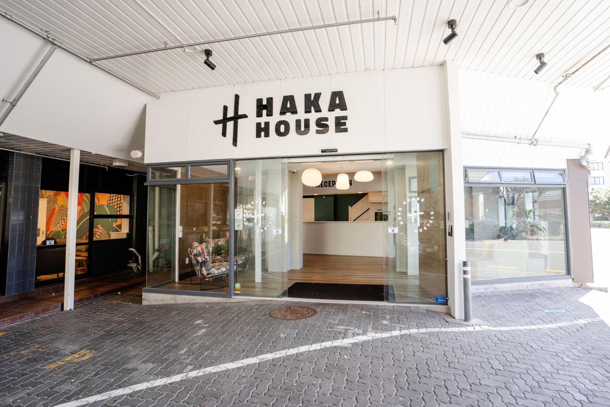 Haka House Wellington Hostel Ngoại thất bức ảnh Haka House